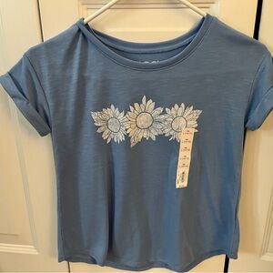 Girls T-shirt size L